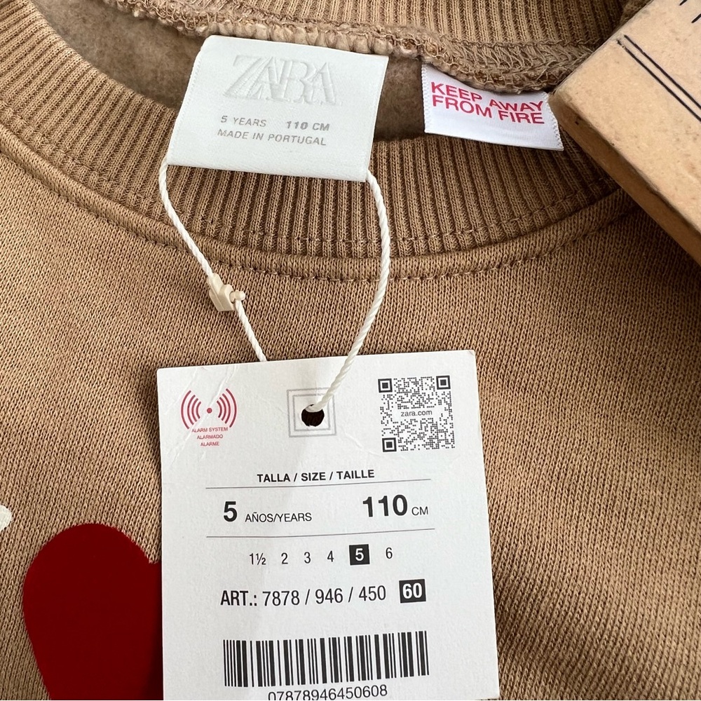 Zara Kid Sweatshirt "I Love Mum's Stories" - Size 5T - Picture 7 of 8